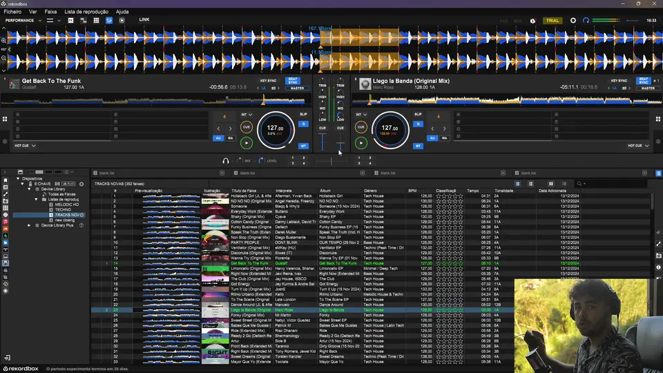 Tela real da aula 5: dois decks do Rekordbox em uma mixagem